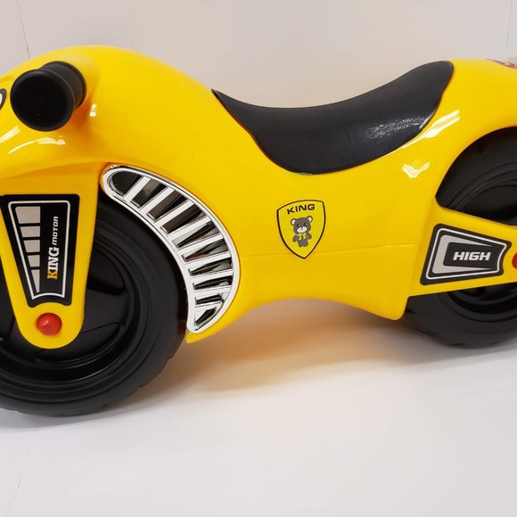 New Free Wheel Ride On Motorcycle - Picture 3 of 7